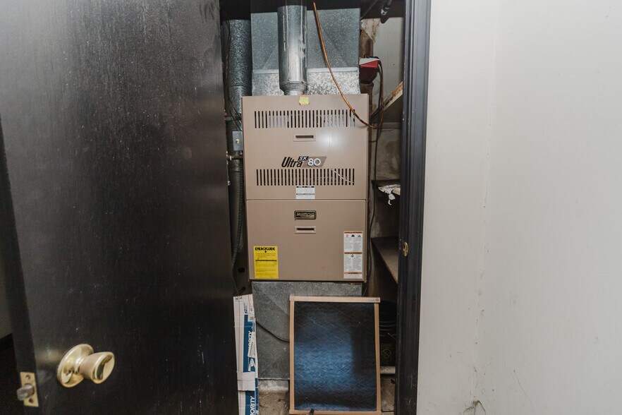 More Photos Of 470 N Seneca St, Wichita Warehouse For Sale