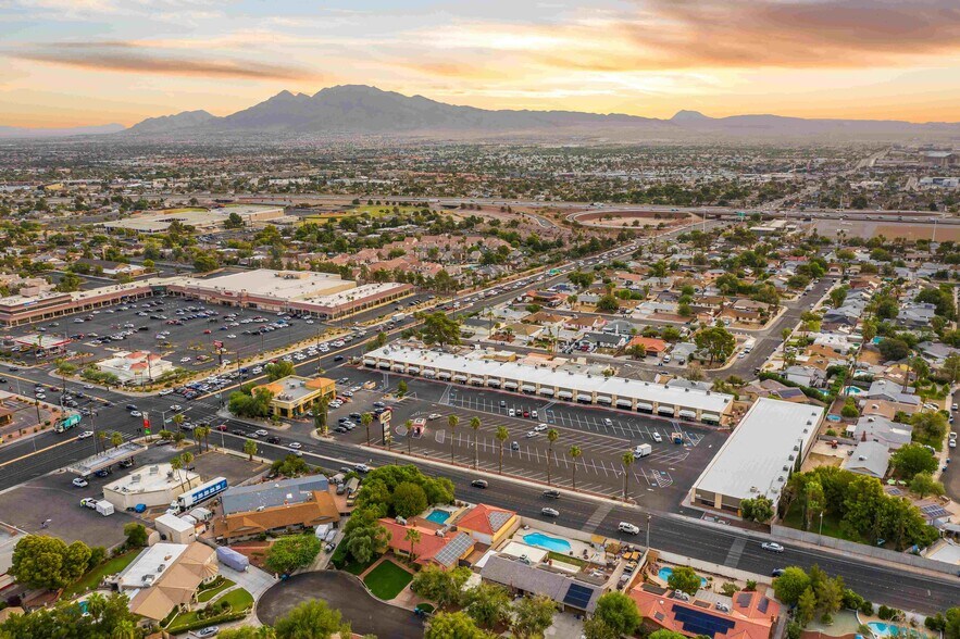More Photos Of 4130-4180 S Sandhill Rd, Las Vegas Storefront For Lease