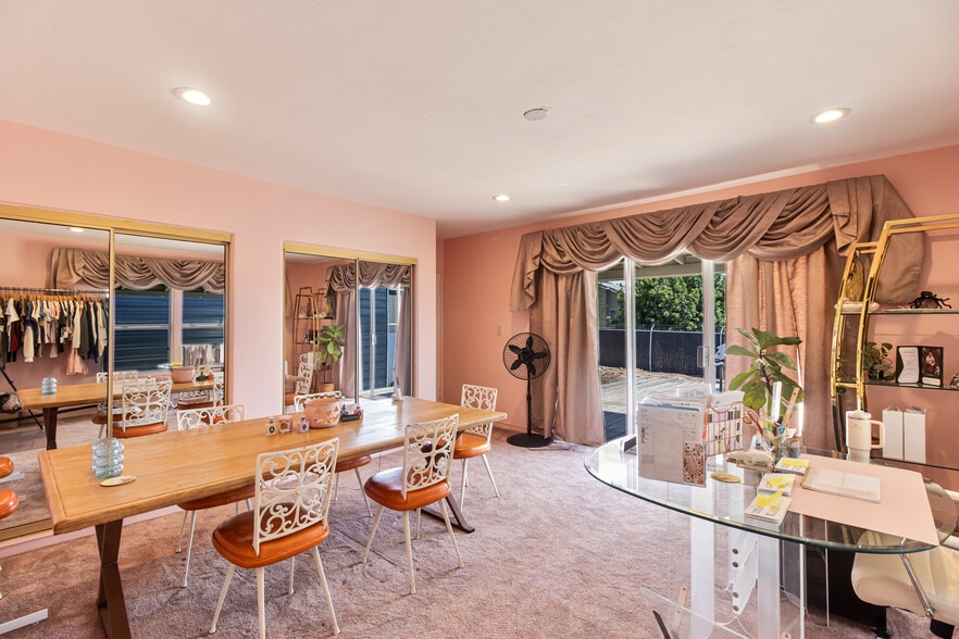 More Photos Of 2048 Mentone Blvd, Mentone Storefront Retail Residential For Sale