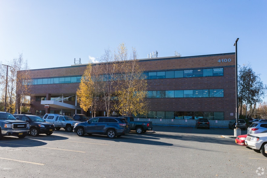 More Photos Of 4100 Lake Otis Pky, Anchorage Medical For Lease