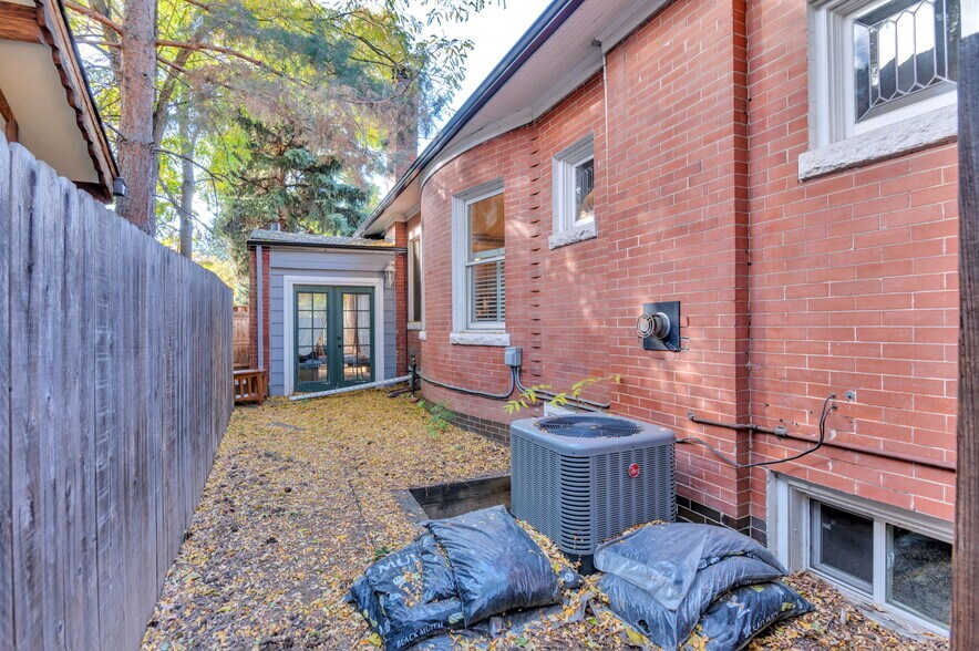 More Photos Of 517 Josephine St, Denver Land For Sale