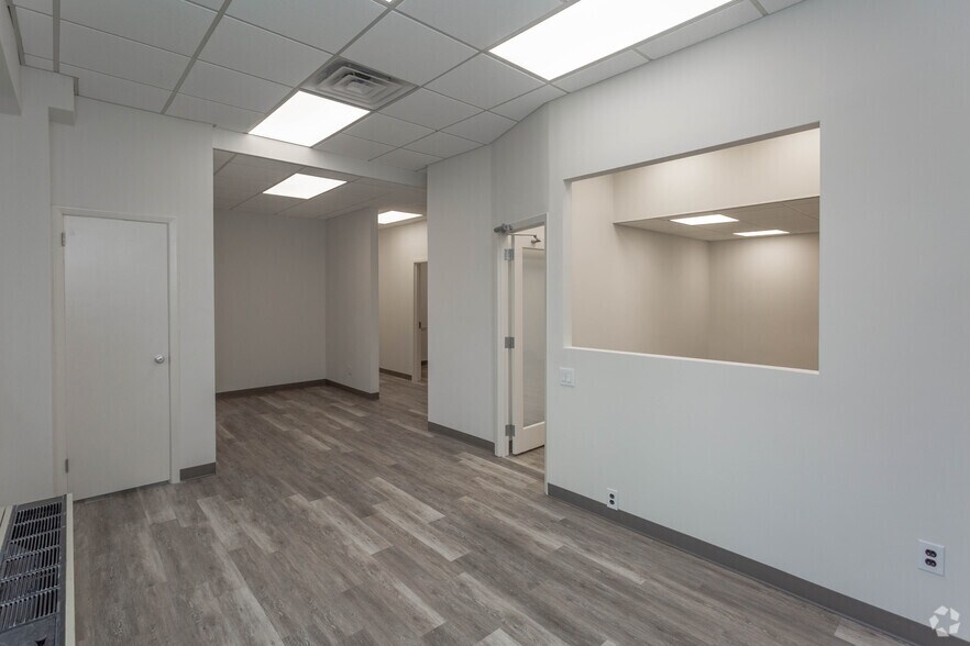 More Photos Of 520 Franklin Ave, Garden City Medical For Sale