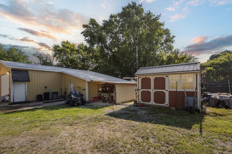 More Photos Of 1770 Columbia Ave, Battle Creek Land For Sale