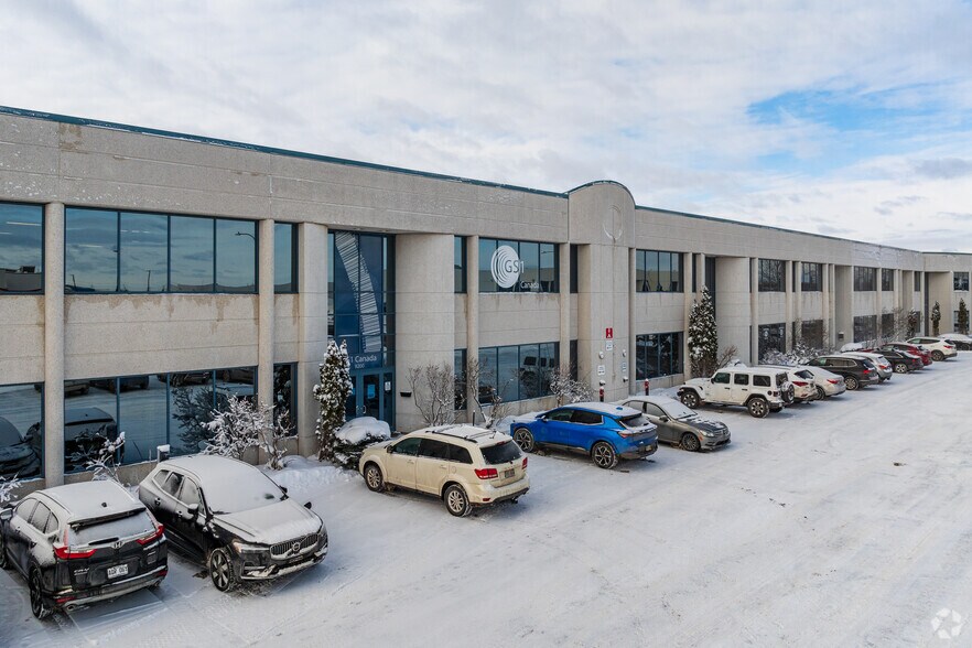 More Photos Of 9000-9280 Boul du Golf, Montréal Research And Development For Lease
