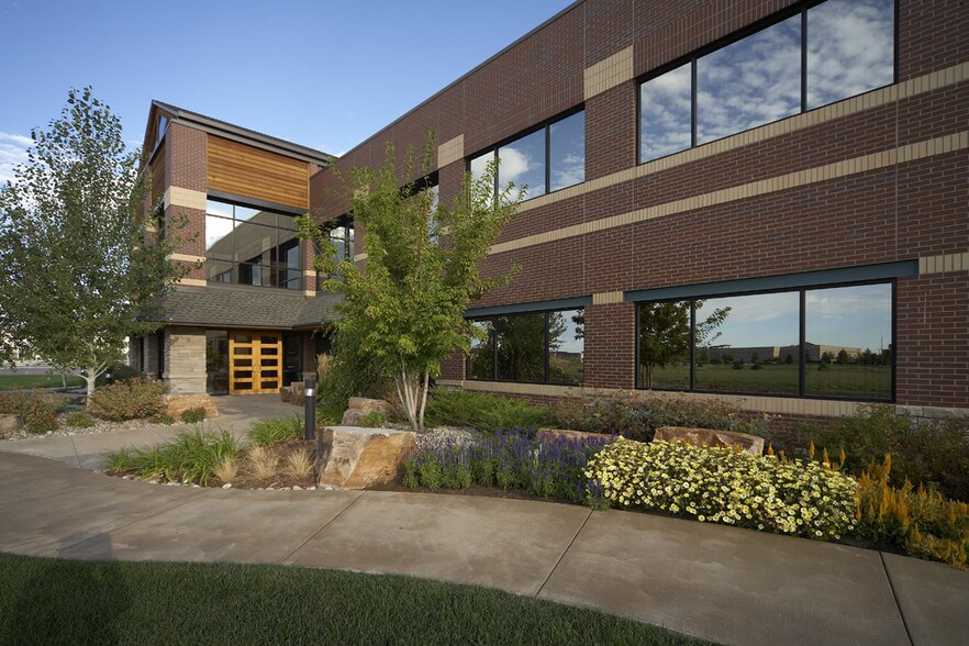 More Photos Of 5250 Hahns Peak Dr, Loveland Office For Lease