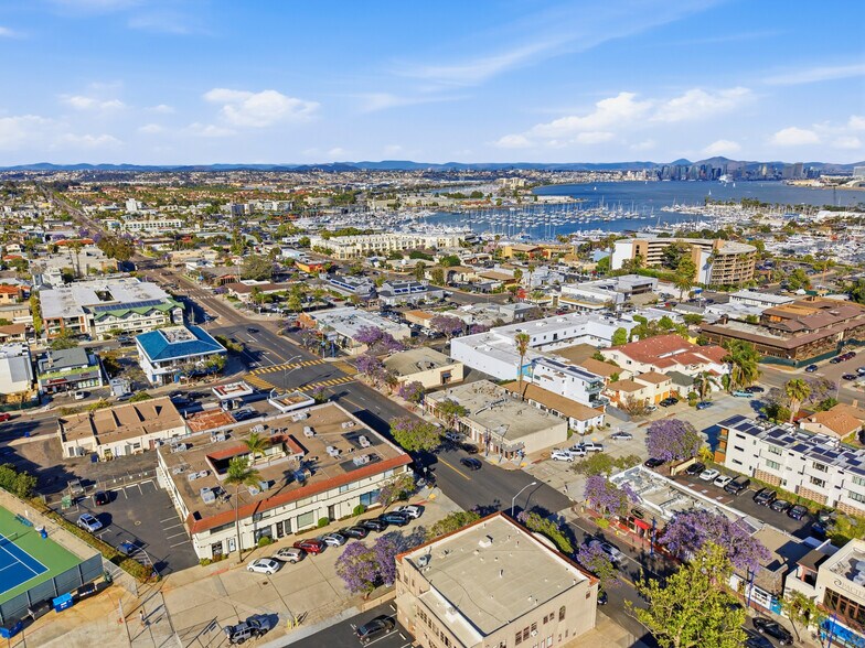 More Photos Of 1051-1065 Rosecrans St, San Diego Storefront Retail Residential For Sale