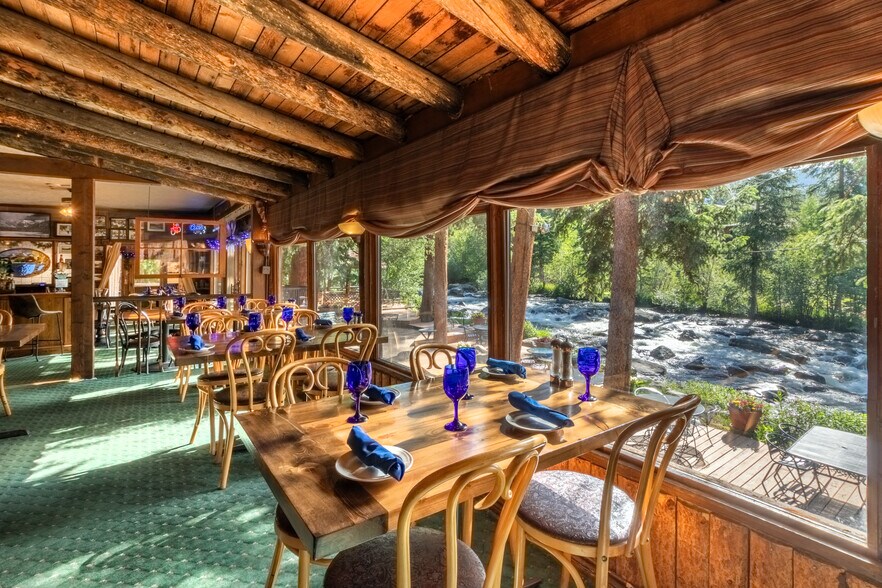 More Photos Of 210 Rapids Ln, Grand Lake Restaurant For Sale