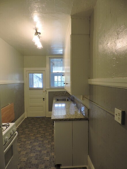More Photos Of 1421 G St, Sacramento Apartments For Sale