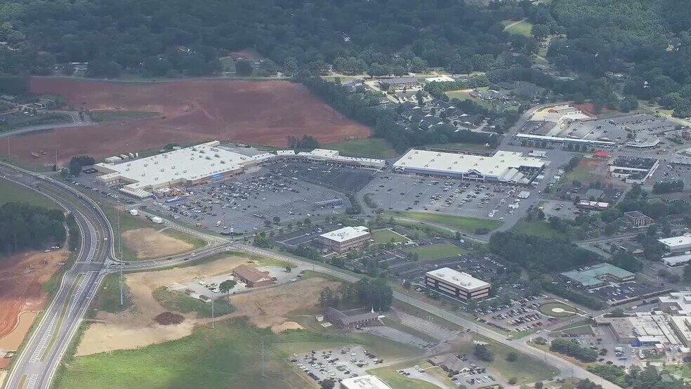 Primary Photo Of 215 Marketplace Blvd, Cartersville Unknown For Lease