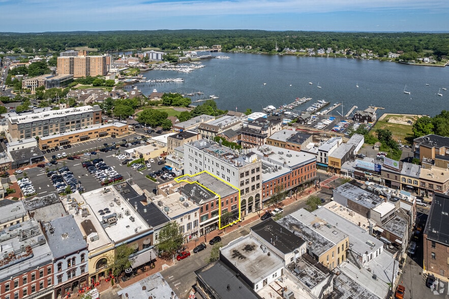 More Photos Of 14-16 Broad St, Red Bank Loft Creative Space For Lease