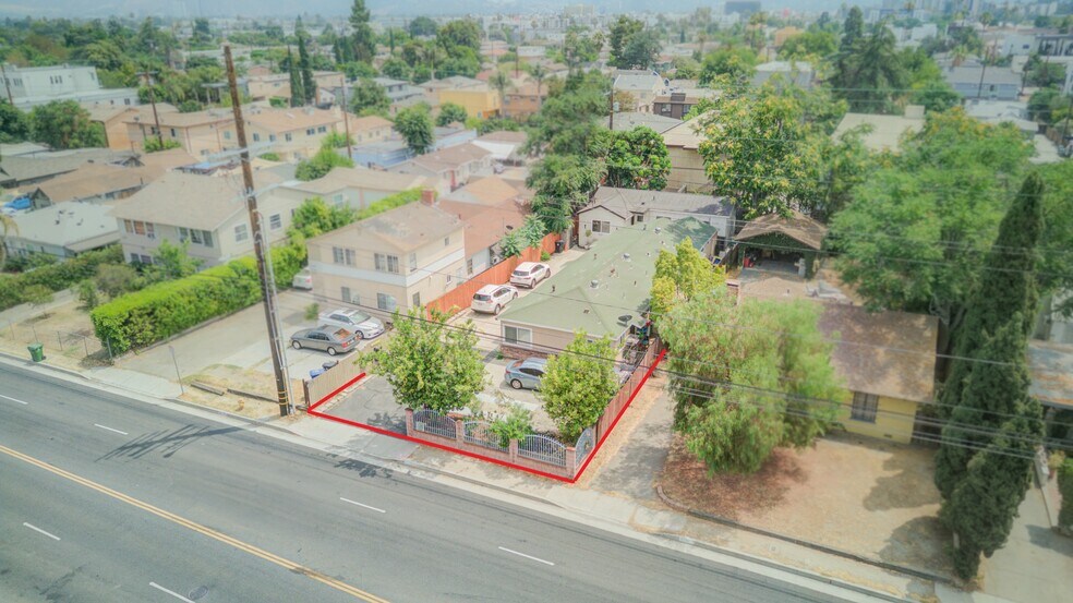 More Photos Of 11334 Oxnard St, North Hollywood Apartments For Sale