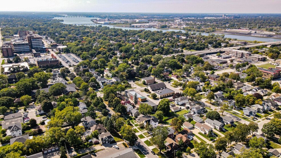 More Photos Of 815 Chicago St, Green Bay Industrial For Sale