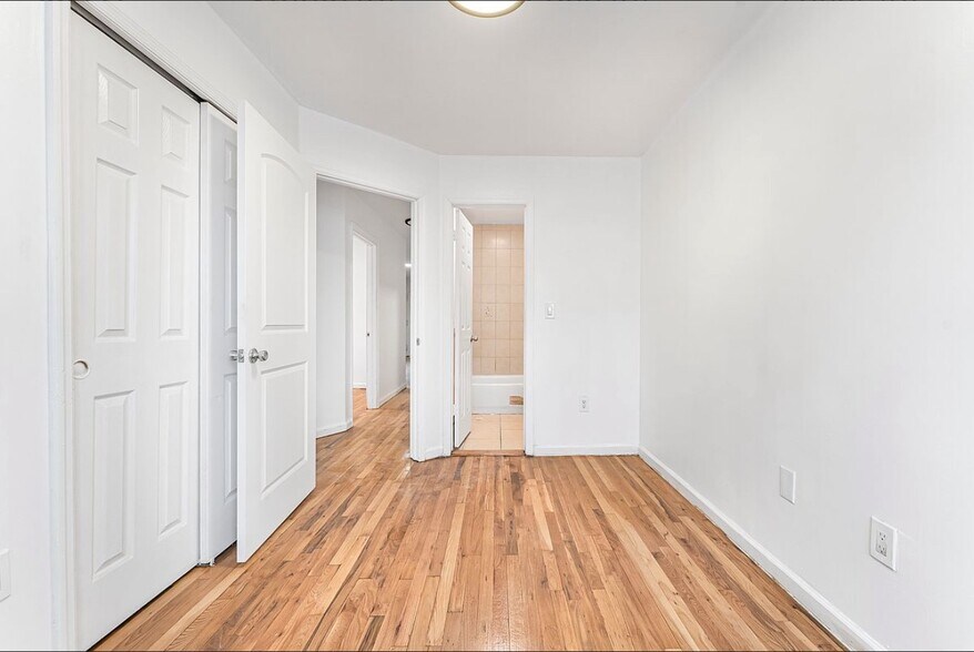 More Photos Of 1400 Prospect Ave, Bronx Apartments For Sale