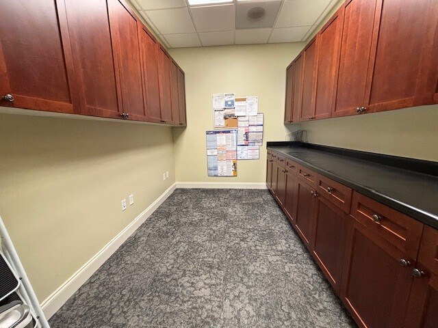 More Photos Of 2446 Caffey St, Hernando Office For Lease