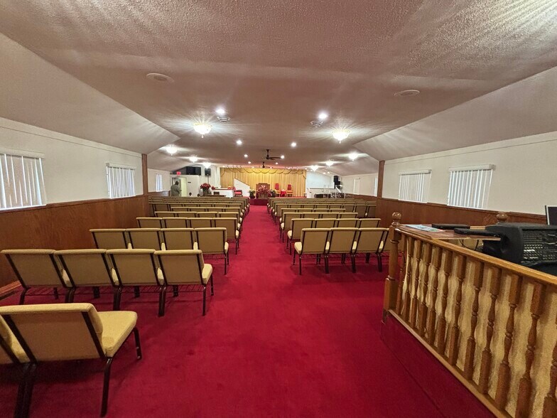 More Photos Of 13304 Toepfer Rd, Warren Religious Facility For Sale