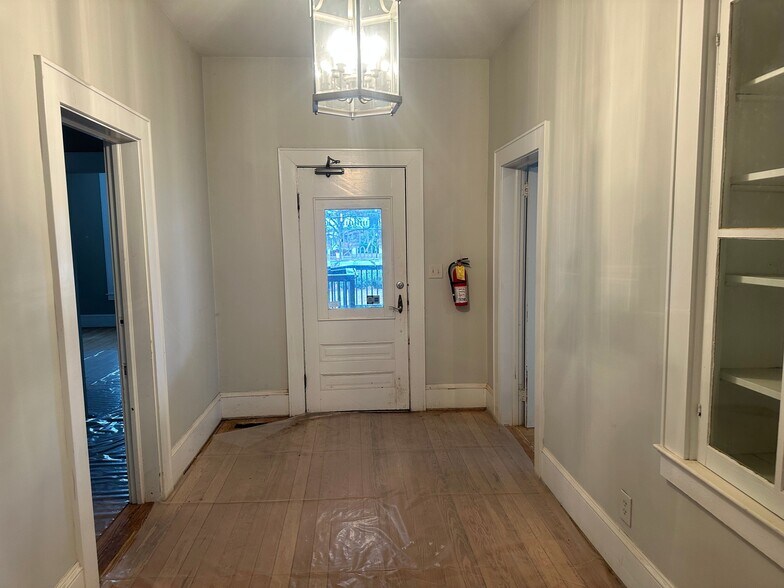 More Photos Of 103 Kelly Mill Rd, Cumming Office For Sale