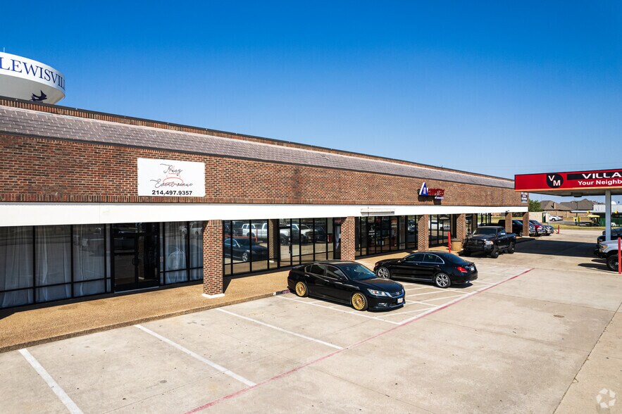 More Photos Of 1425 Justin Rd, Lewisville Storefront For Sale