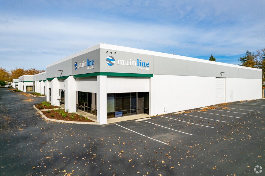 More Photos Of 31012-31050 Huntwood Ave, Hayward Warehouse For Lease