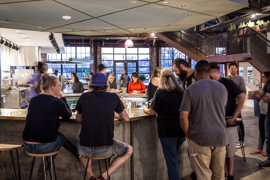 More Photos Of 500 E Davie St, Raleigh Restaurant For Lease