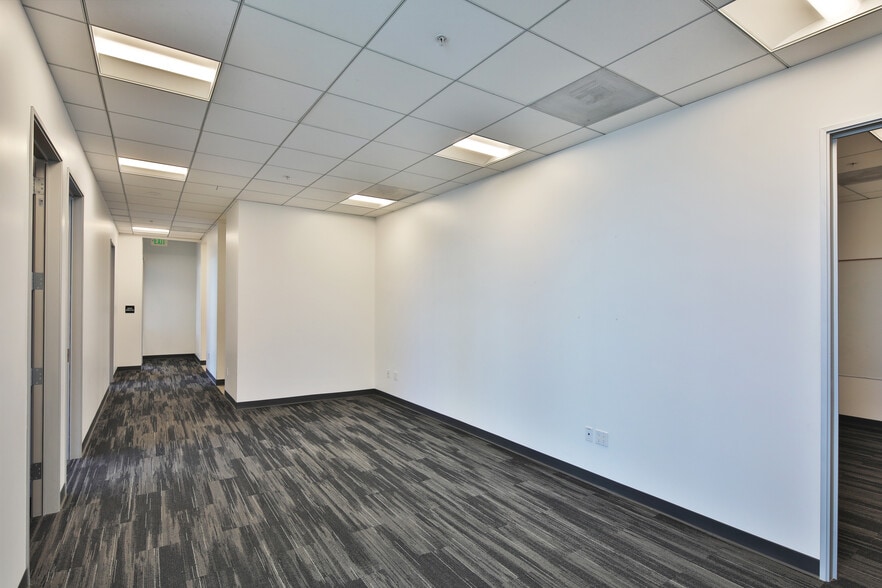 More Photos Of 2239-2245 W 190th St, Torrance Loft Creative Space For Sale