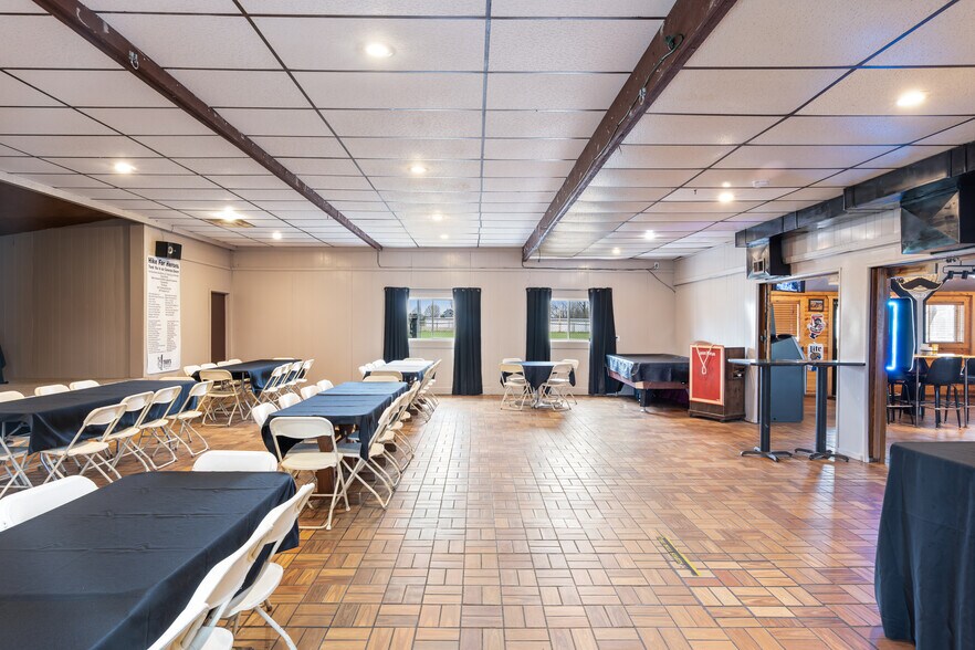 More Photos Of W12010 Rose Eld Rd, Ripon Restaurant For Sale