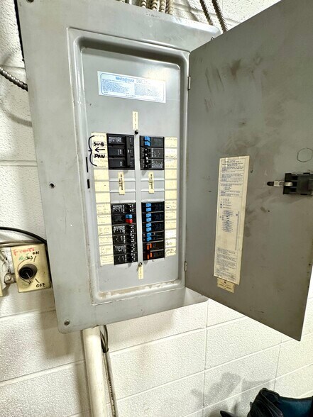 More Photos Of 7969 49 Av, Red Deer Industrial For Sale