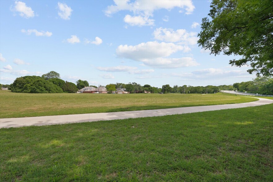 More Photos Of 699 W Wintergreen Rd, DeSoto Land For Sale