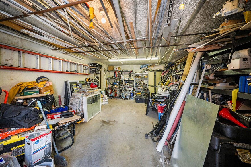 More Photos Of 5345 La Mirada Ave, Los Angeles Apartments For Sale