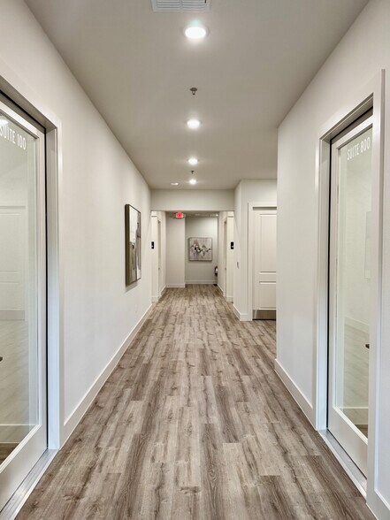 More Photos Of 3411 Cross Timbers Rd, Flower Mound Office For Sale
