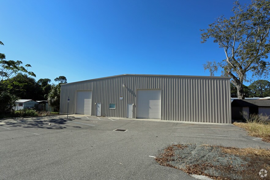 More Photos Of 7853 Leo Kidd Ave, Port Richey Warehouse For Sale