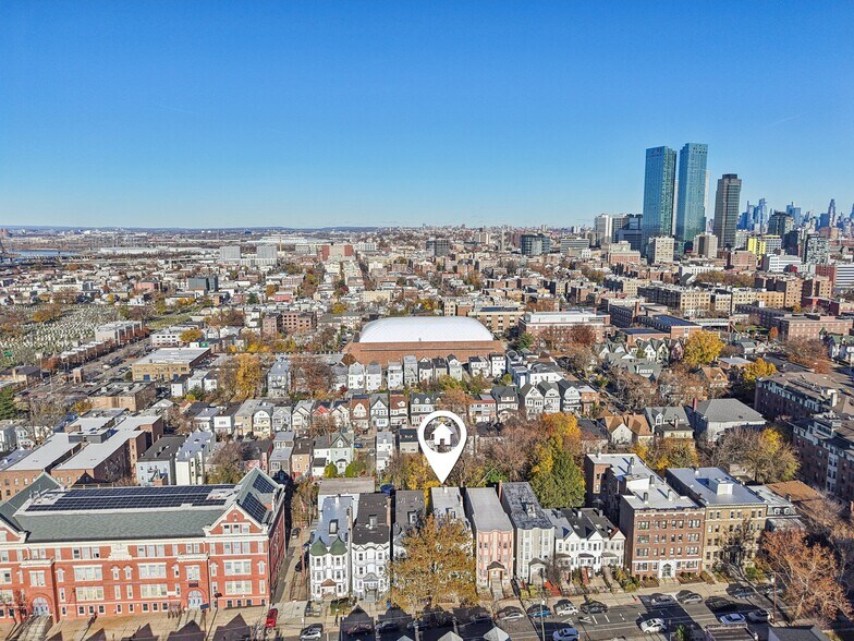More Photos Of 112 Duncan Ave, Jersey City Apartments For Sale