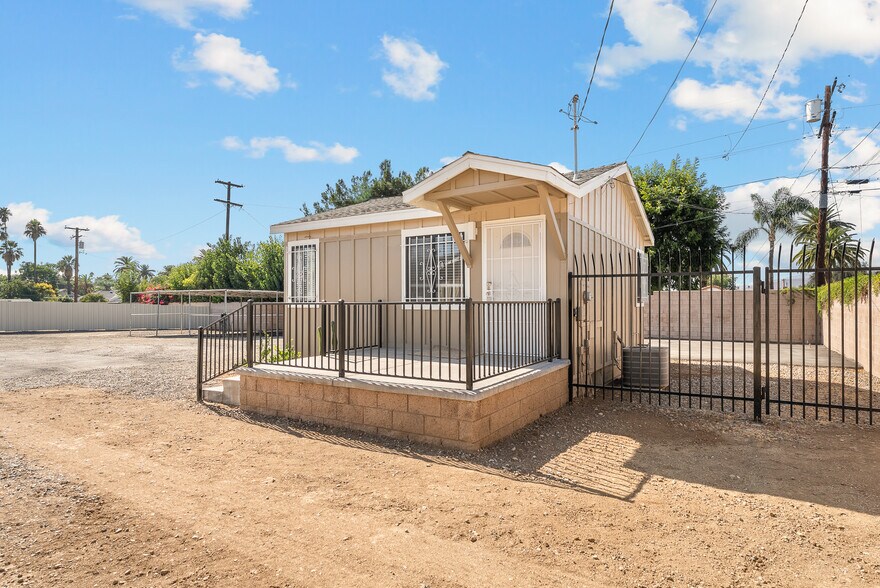 More Photos Of 2857 Mulberry St, Riverside Land For Sale