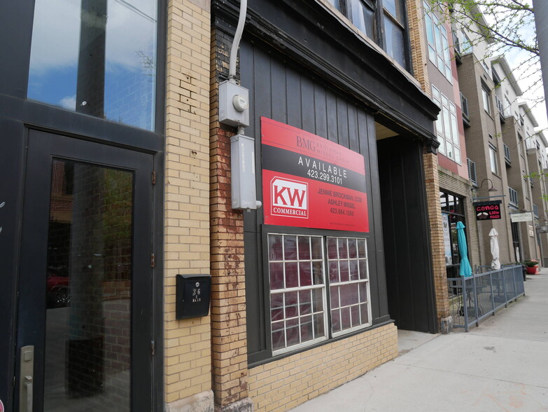 More Photos Of 32 Main St, Chattanooga Storefront For Sale