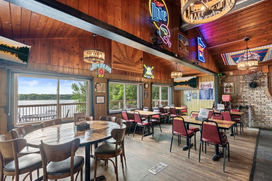 More Photos Of 33350 County Road 3, Crosslake Restaurant For Sale
