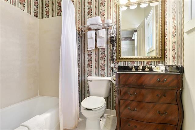 More Photos Of 1118 Ursulines St, New Orleans Hotel For Sale