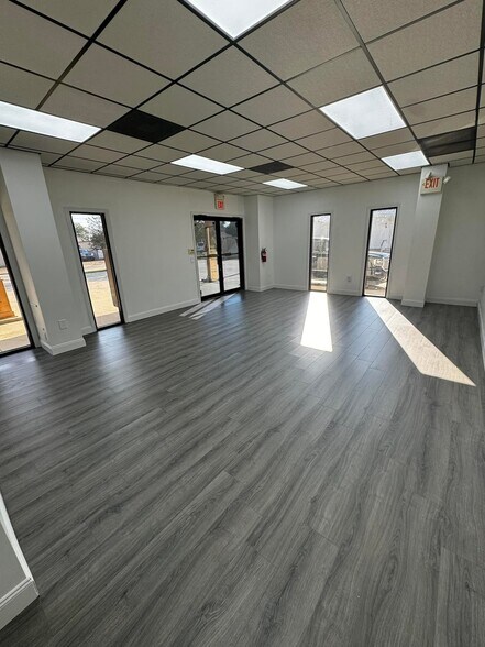 More Photos Of 18 C.M. Rambo Dr, Saraland Coworking Space
