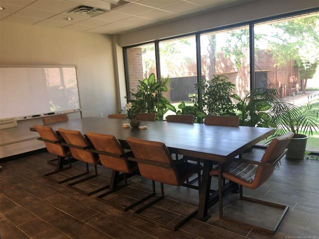 More Photos Of 7100 N Classen Blvd, Oklahoma City Office For Lease
