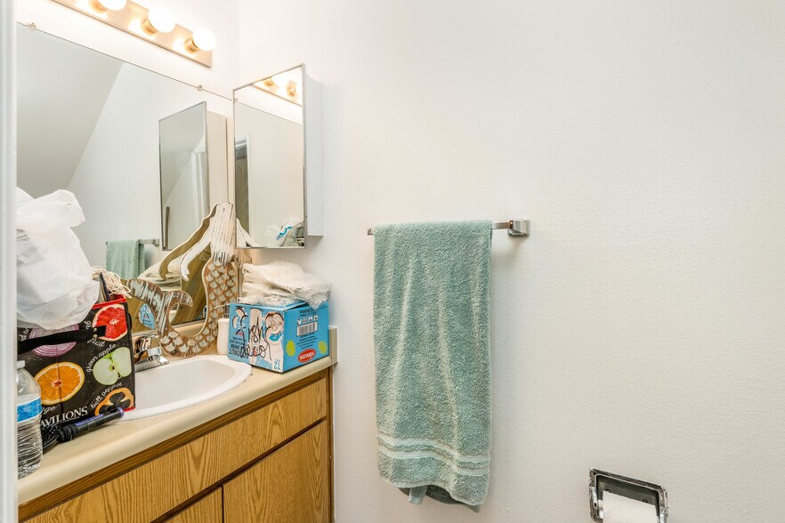 More Photos Of 321 Tremont St, Avalon Apartments For Sale