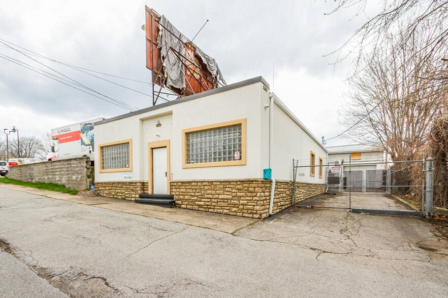More Photos Of 64 Spencer St, Rochester Loft Creative Space For Sale
