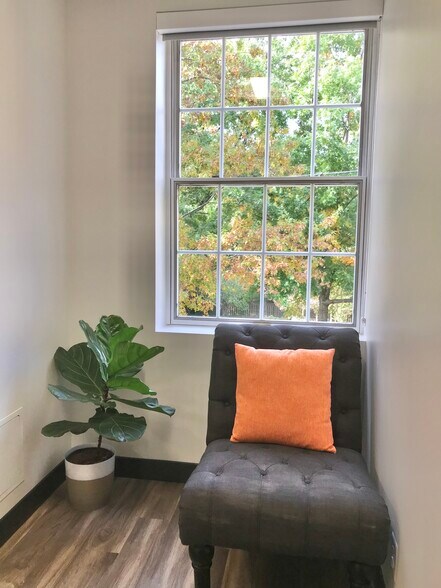 More Photos Of 4315 50th St NW, Washington Coworking Space