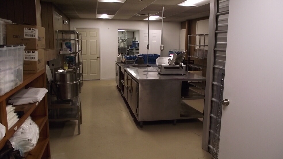 More Photos Of 820 Eastern Ave, Schenectady Religious Facility For Sale