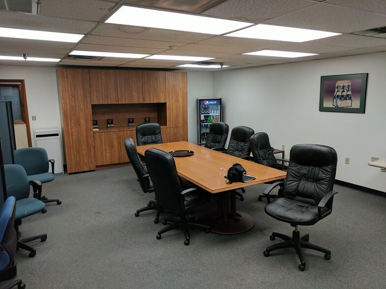 More Photos Of 526 Milburn Ave, Dayton Warehouse For Sale