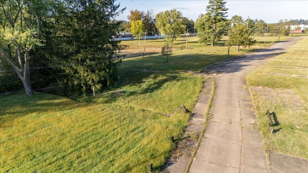 More Photos Of 0 Pike St, Mineral Wells Land For Sale