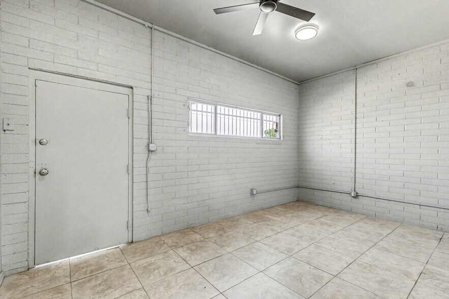 More Photos Of 1417-1421 E Washington St, Phoenix Warehouse For Sale