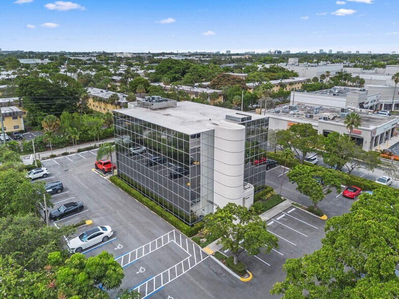 More Photos Of 701 E Commercial Blvd, Oakland Park Medical For Sale