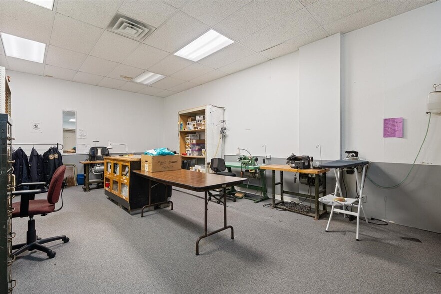 More Photos Of 4711 State Rd, Cleveland Storefront For Sale