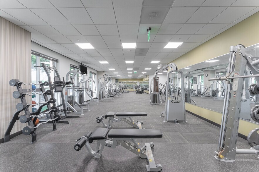 More Photos Of 19111 N Dallas Pky, Dallas Office For Lease