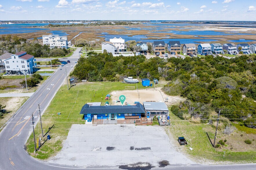 More Photos Of 2181 New River Inlet Rd, North Topsail Beach Convenience Store For Sale