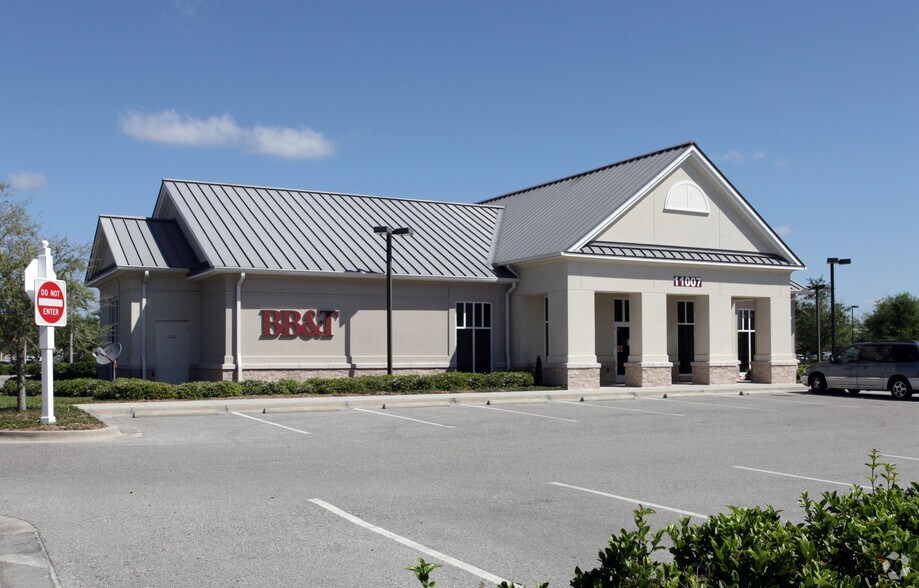 Primary Photo Of 11007 Arcade Pl, Bradenton Bank For Sale