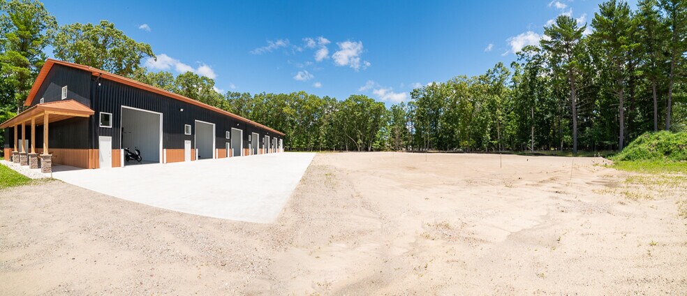 More Photos Of 5070 Industrial Park Dr, Montague Self Storage For Sale
